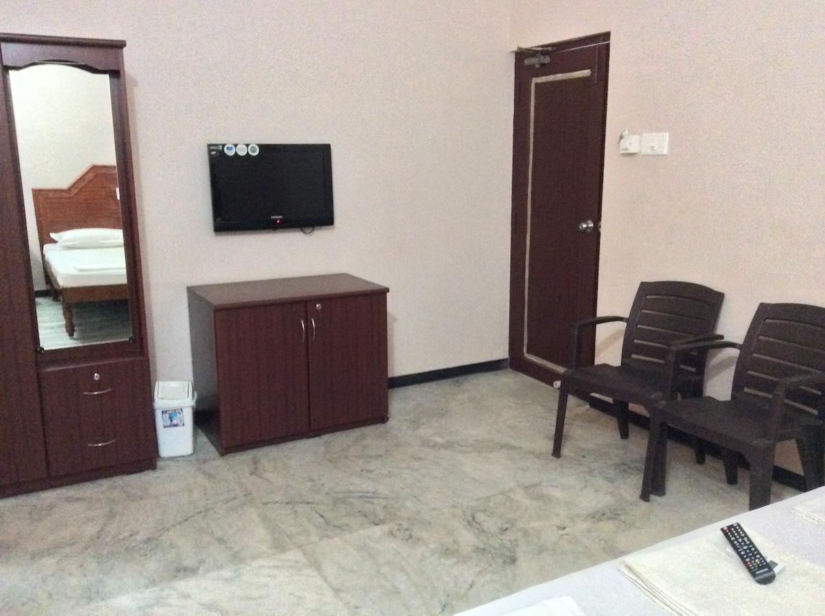 Sakthi Lodge Dharapuram Cameră foto
